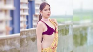 Urfi Javed hot