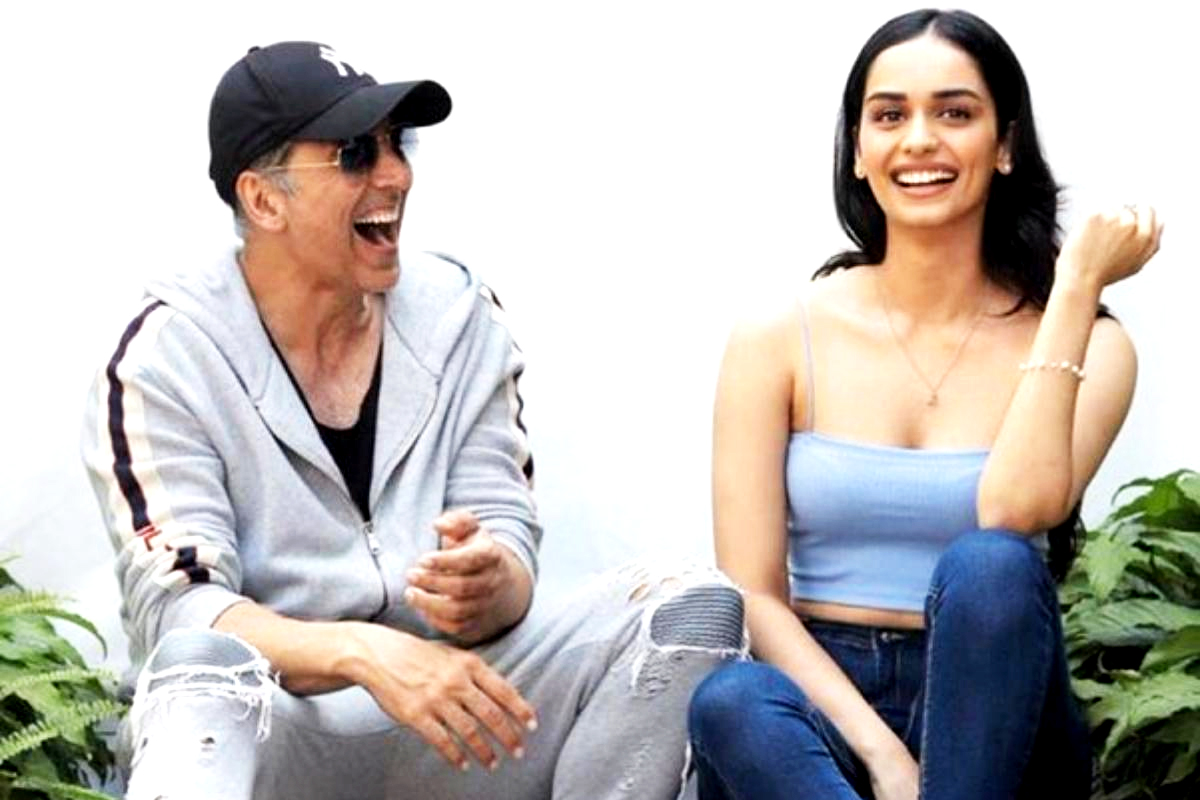 akshay kumar manushi chillar hor photo