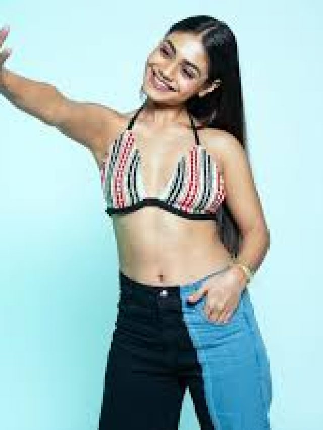 sreejita de