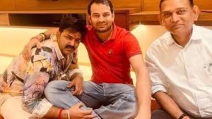 pawan singh with tej pratap singh