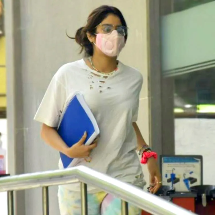 janhvi-kapoor-gazetapost-2